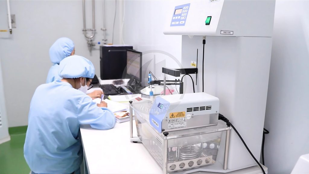 Trang Chủ 64 Nhà máy dược mỹ phẩm La Terre France Máy móc 5