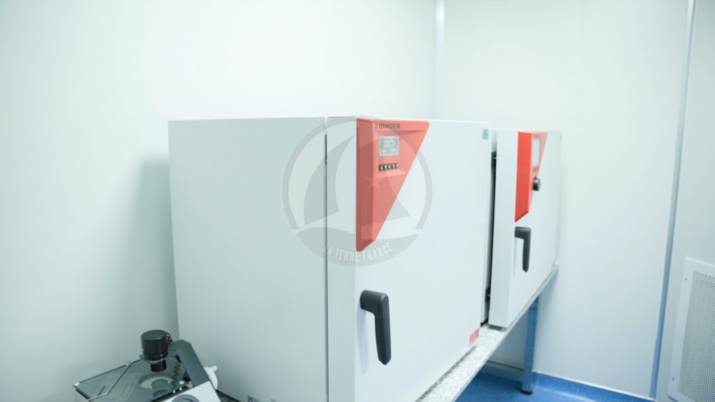 Trang Chủ 55 Nhà máy dược mỹ phẩm La Terre France Phòng định lượng vi sinh vật 3