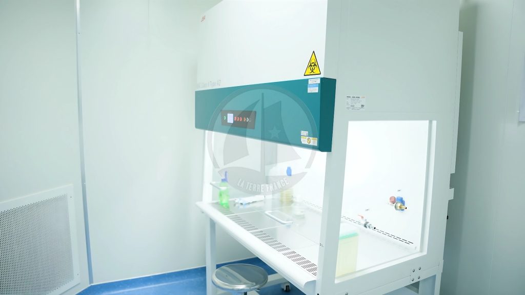 Trang Chủ 16 Nhà máy dược mỹ phẩm La Terre France Phòng thử độ nhiễm khuẩn 2