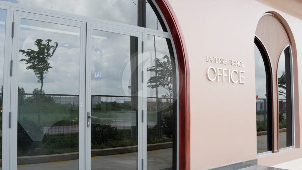 Trang Chủ 11 Nhà máy dược mỹ phẩm La Terre France Văn phòng nhà máy